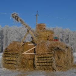 «Соломенные»  скульпторы